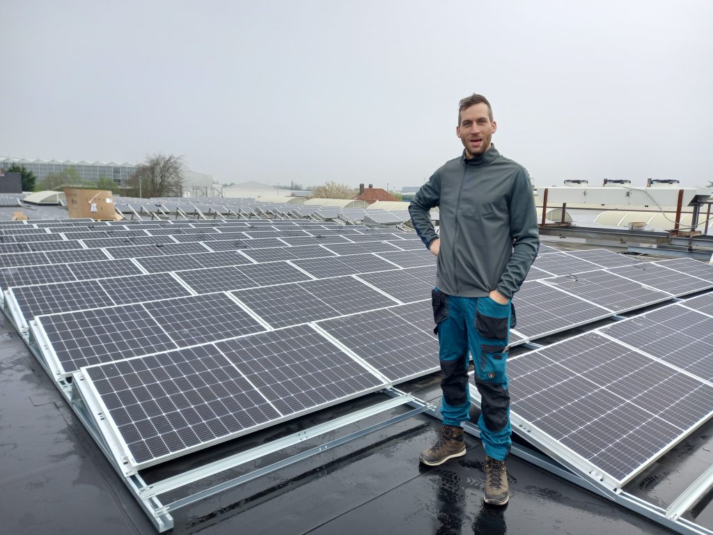 NIEUWSBERICHT: Premie zonnepanelen in 2024 wordt 0€. Premie wordt geschrapt